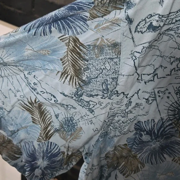 Island Shores tropical short sleeve shirt - Picture 2 of 7